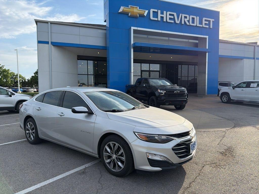 2019 Chevrolet Malibu LT's photo