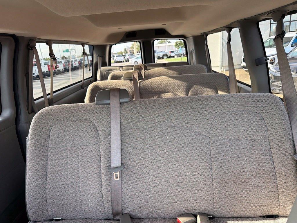 2025 Chevrolet Express Passenger LT