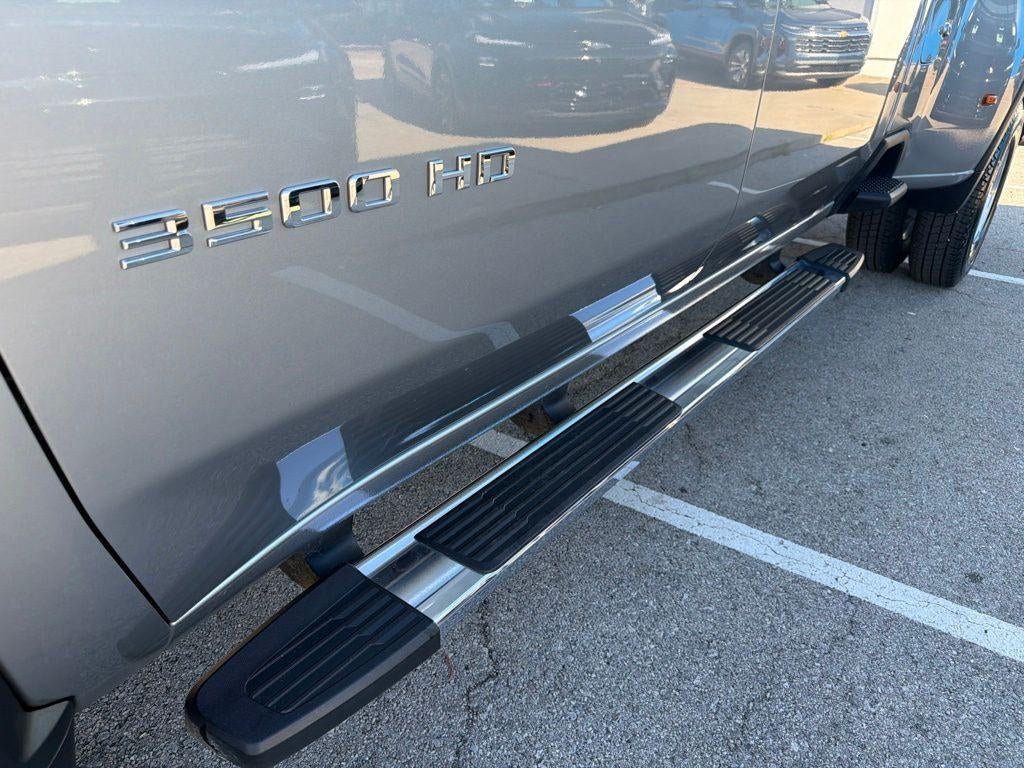 2025 Chevrolet Silverado 3500 HD LTZ