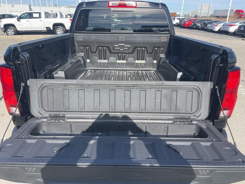 2025 Chevrolet Colorado WT/LT
