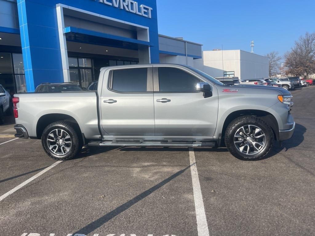 2024 Chevrolet Silverado 1500 LT