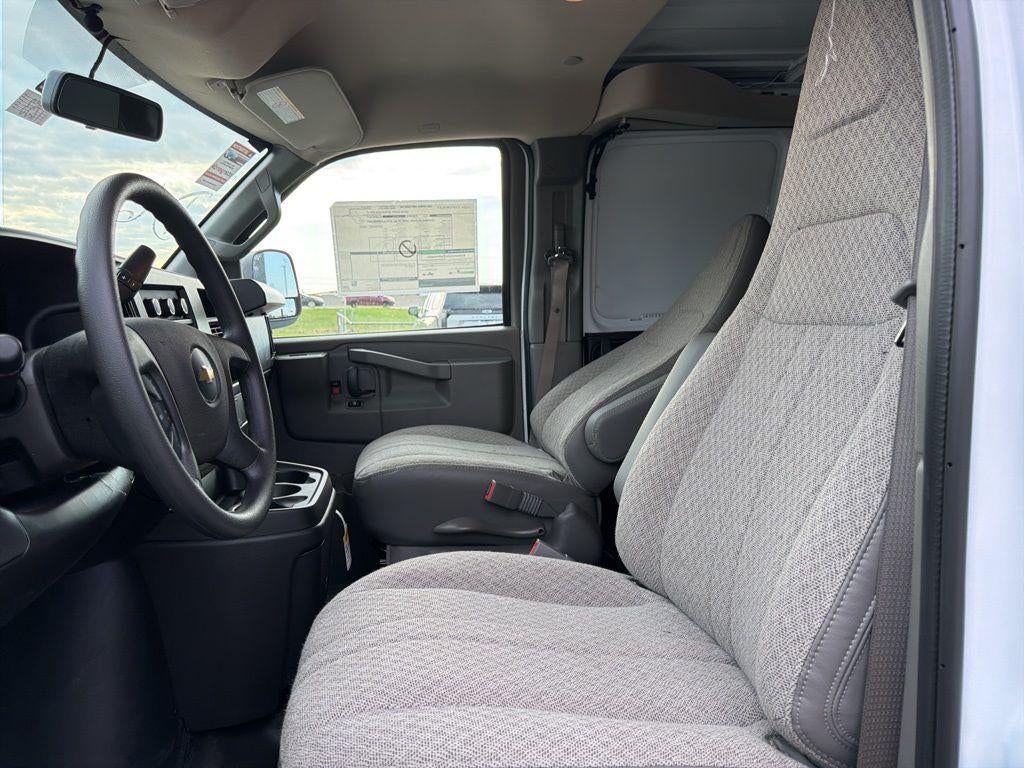 2026 Chevrolet Express Cargo Base