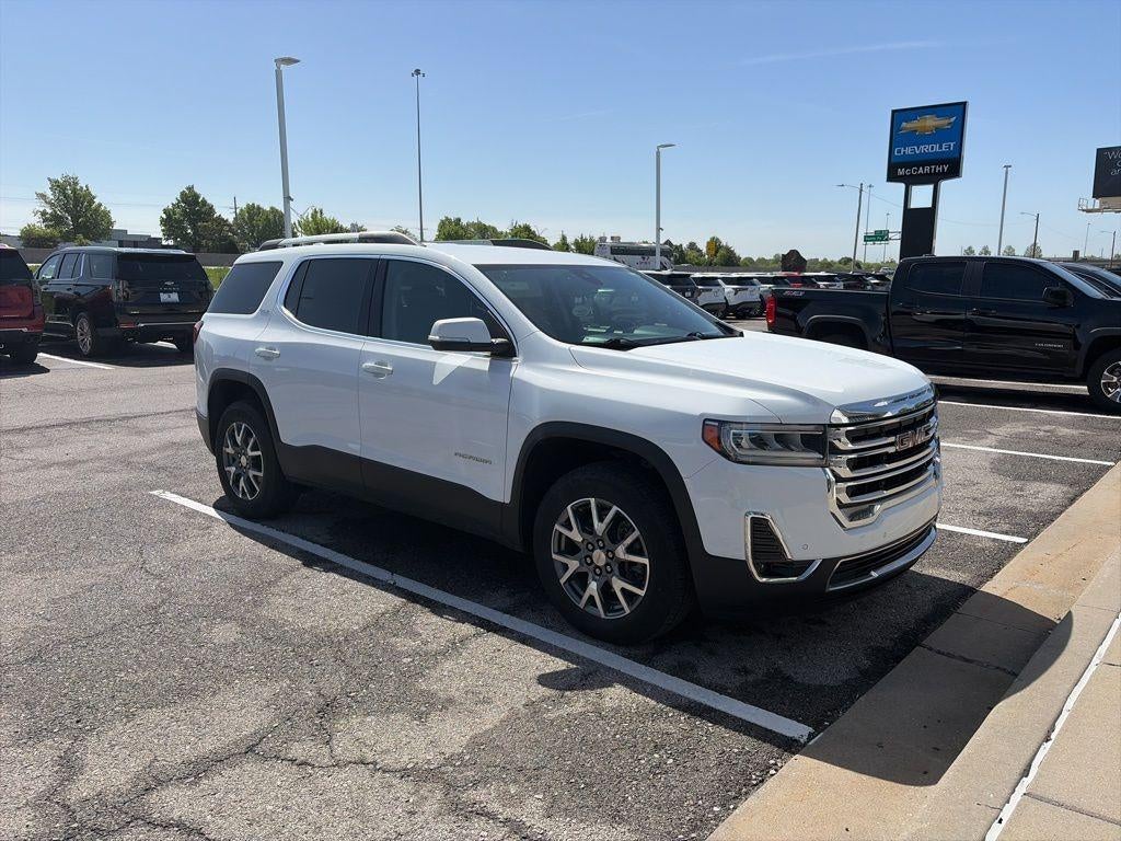 2023 GMC Acadia SLT