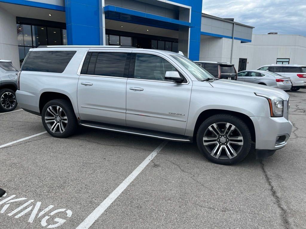 2017 GMC Yukon Denali AWD's photo
