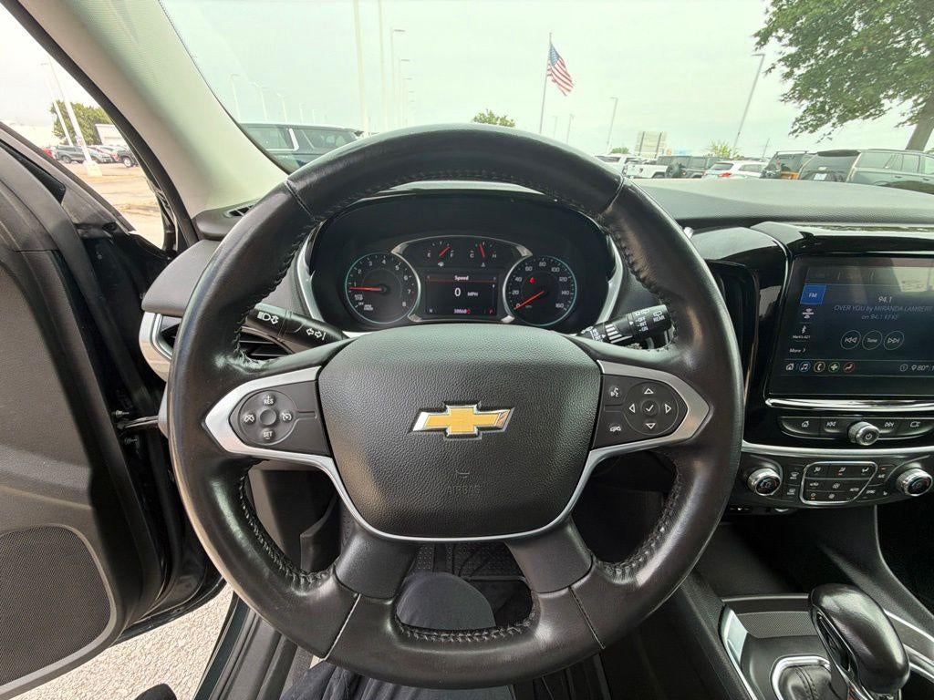 2021 Chevrolet Traverse LT Leather