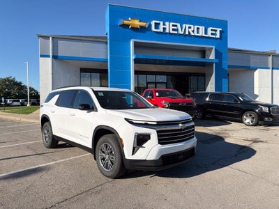 2027 Chevrolet Traverse LT
