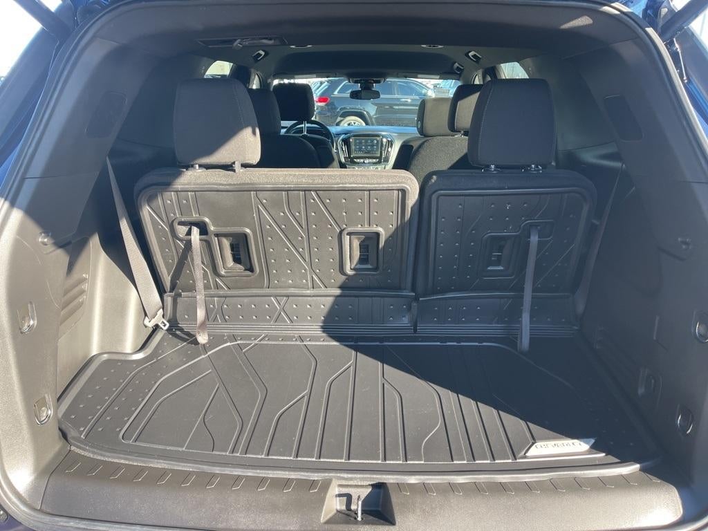 2023 Chevrolet Traverse LT