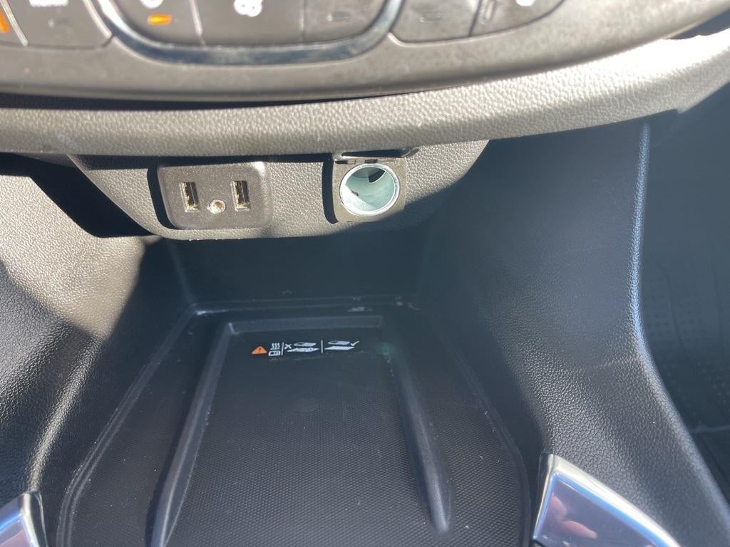 2023 Chevrolet Traverse LT