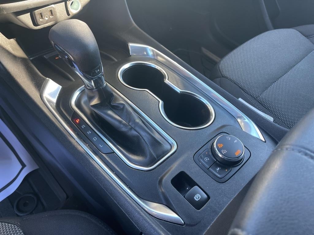 2023 Chevrolet Traverse LT