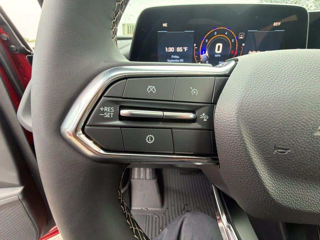 2027 Chevrolet Traverse Z71 - Photo 23