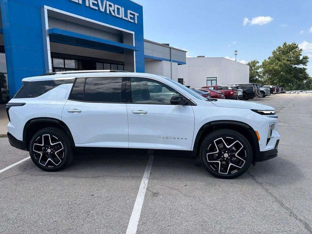 Used 2026 Chevrolet Traverse High Country with VIN 1GNEVKKS9TJ177105 for sale in Kansas City
