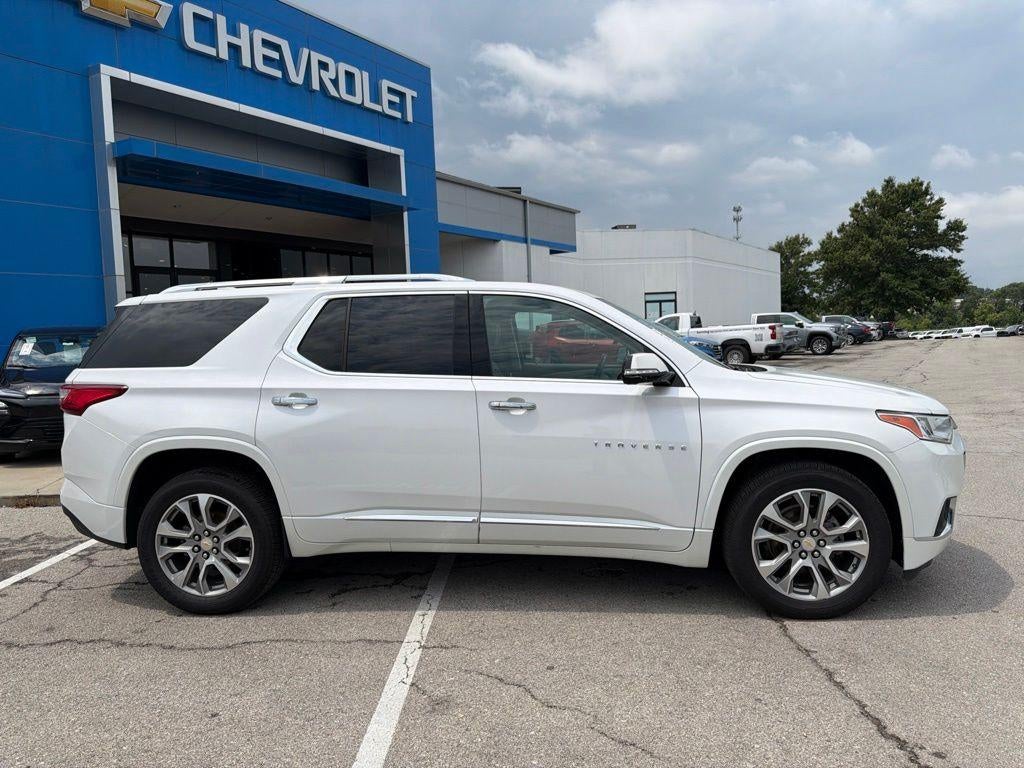 Used 2020 Chevrolet Traverse Premier with VIN 1GNEVKKW0LJ287429 for sale in Kansas City