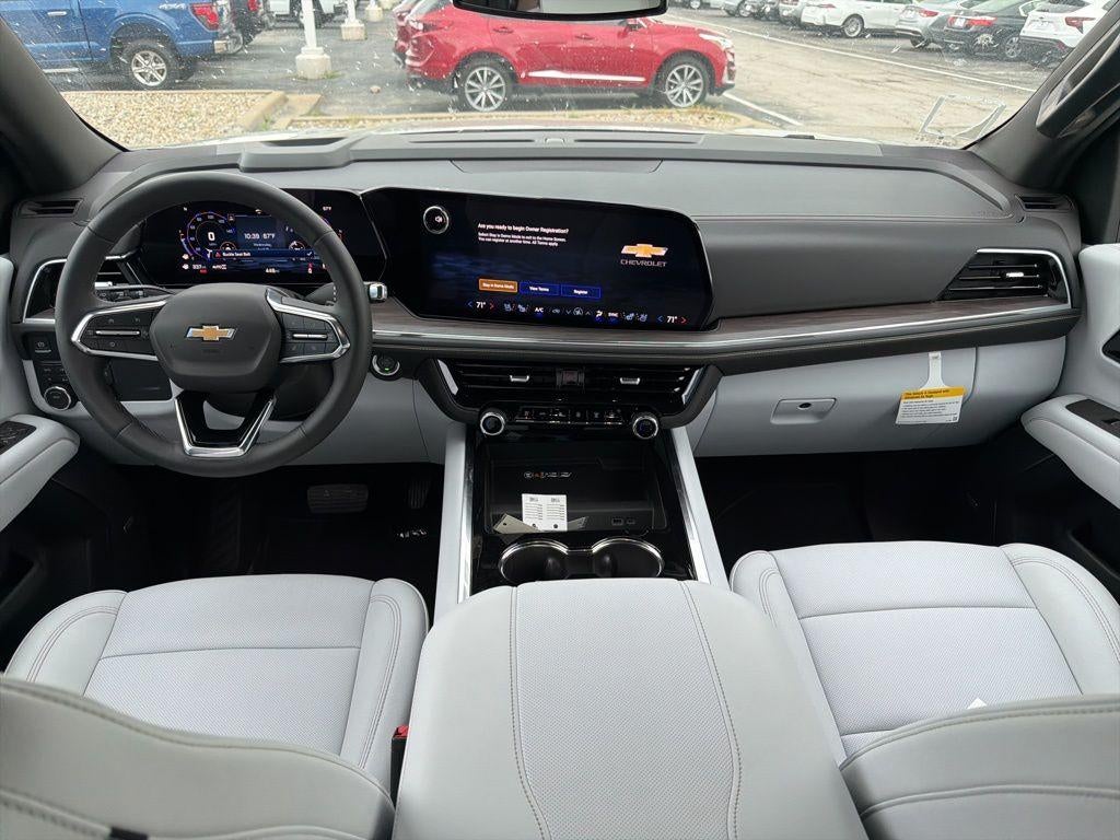 2025 Chevrolet Suburban Premier