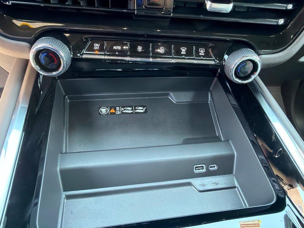 2026 Chevrolet Tahoe LT - Photo 33