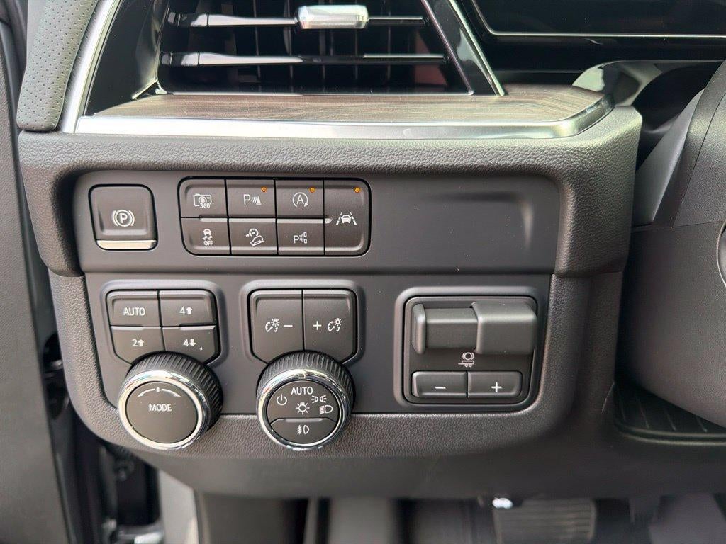 2027 Chevrolet Tahoe Premier - Photo 23