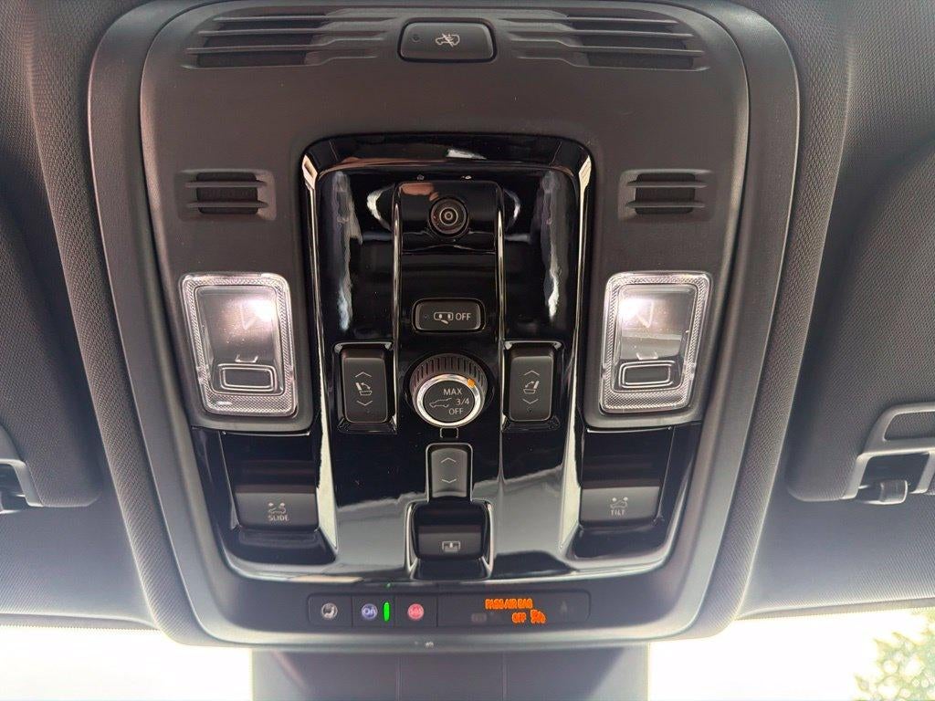2027 Chevrolet Tahoe Premier - Photo 34