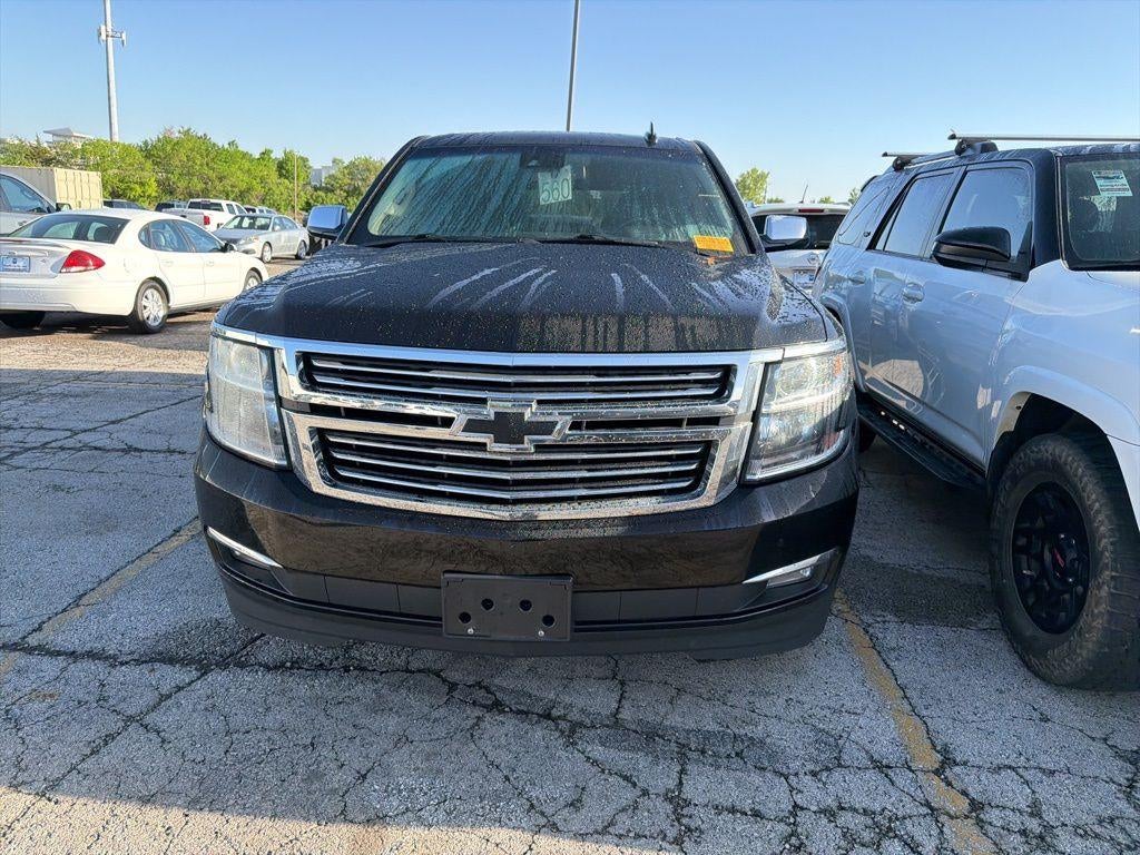 Used 2020 Chevrolet Tahoe Premier with VIN 1GNSKCKJ5LR182330 for sale in Kansas City