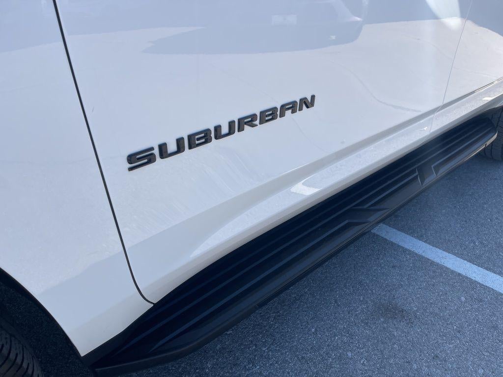 2024 Chevrolet Suburban RST