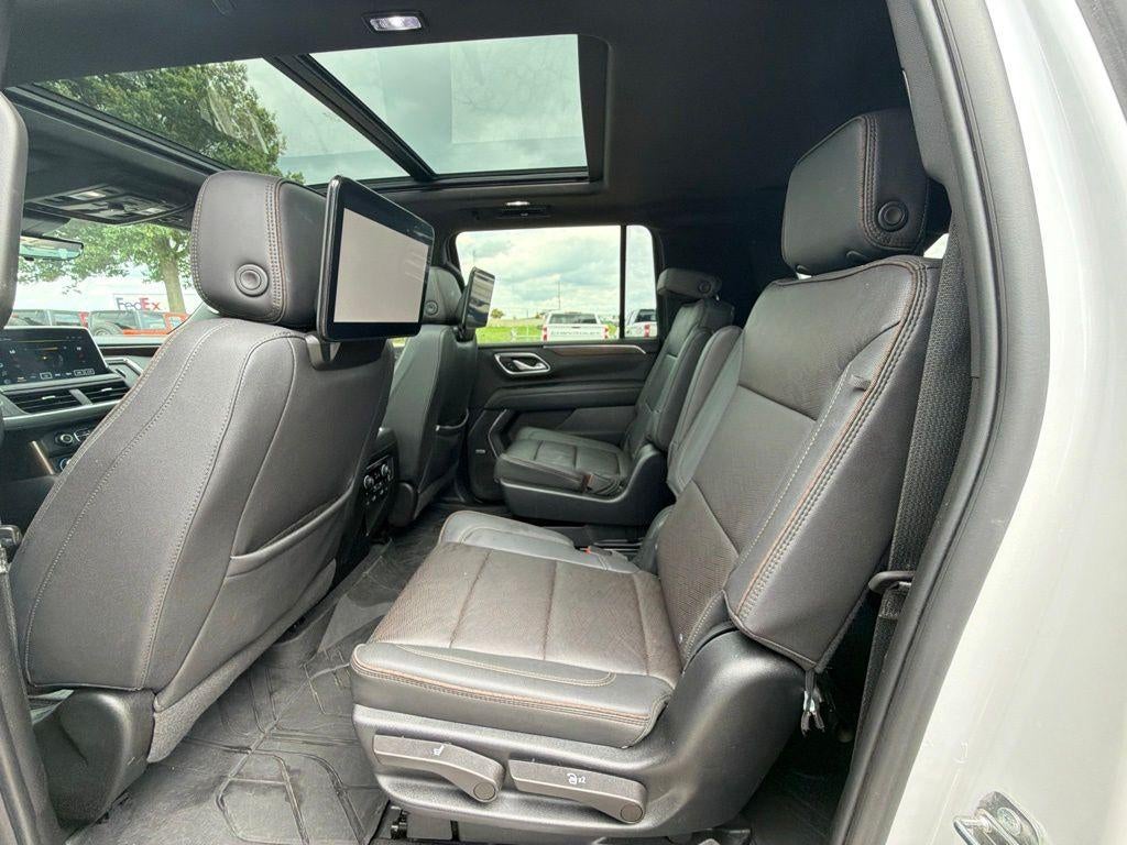 2023 Chevrolet Suburban High Country