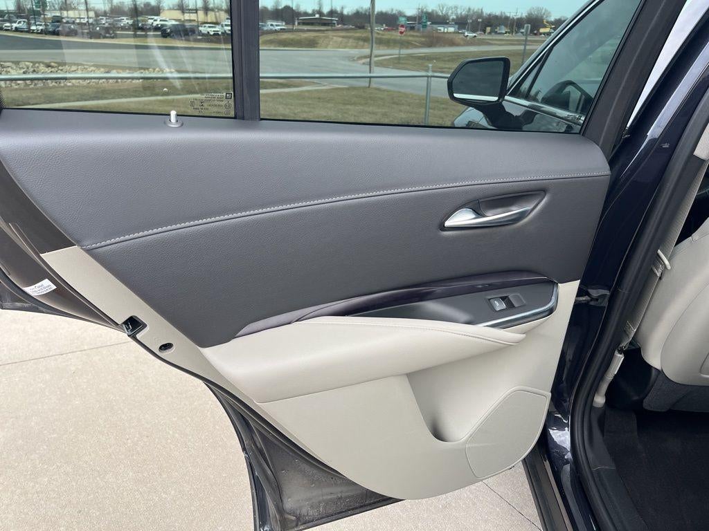 2023 Cadillac XT4 Luxury