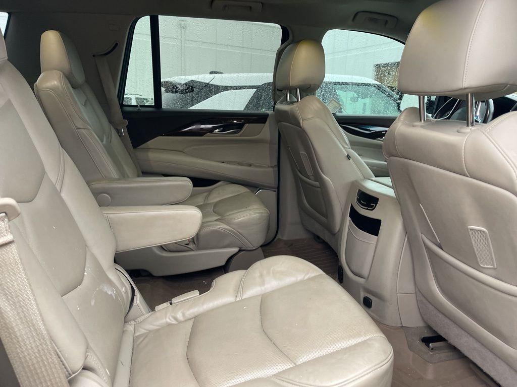 2017 Cadillac Escalade Base