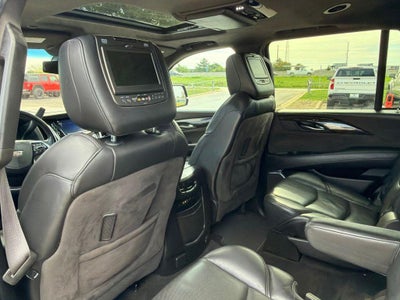 2016 Cadillac Escalade Platinum Edition