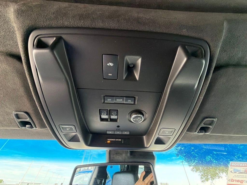 2016 Cadillac Escalade Platinum Edition