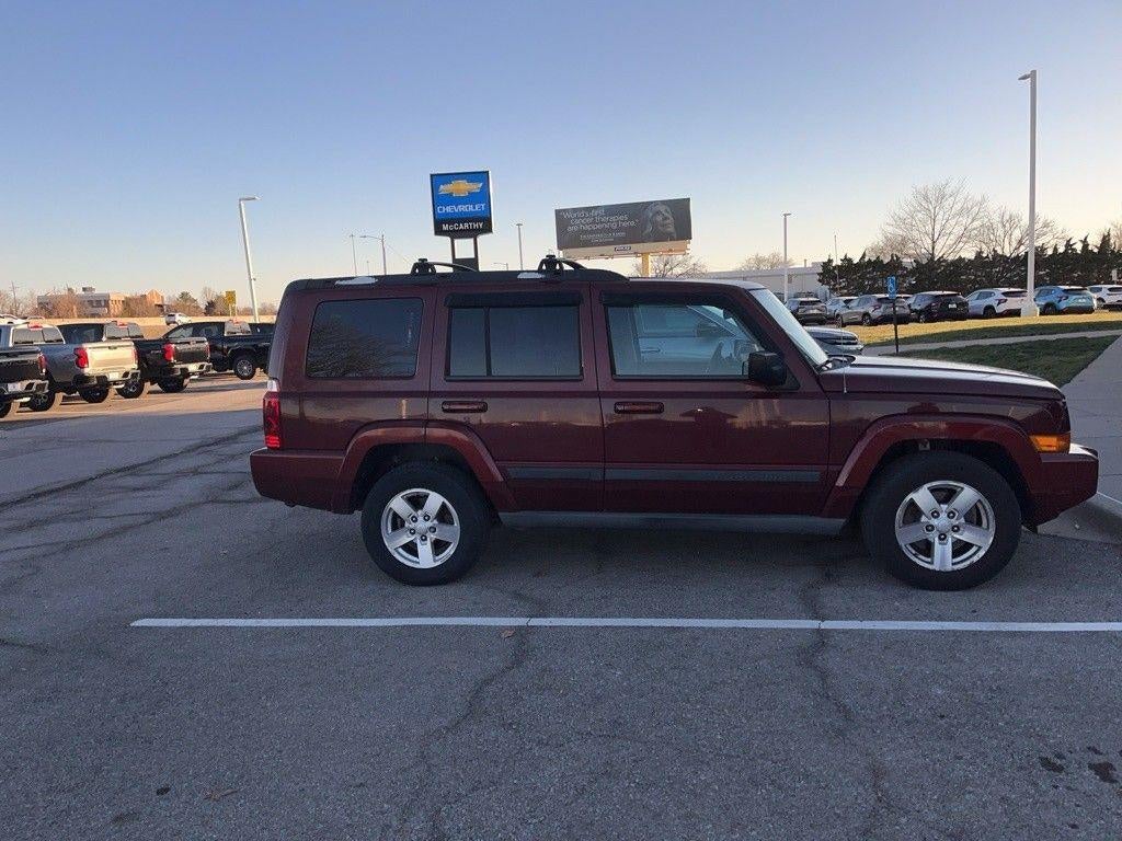 2007 Jeep Commander Sport