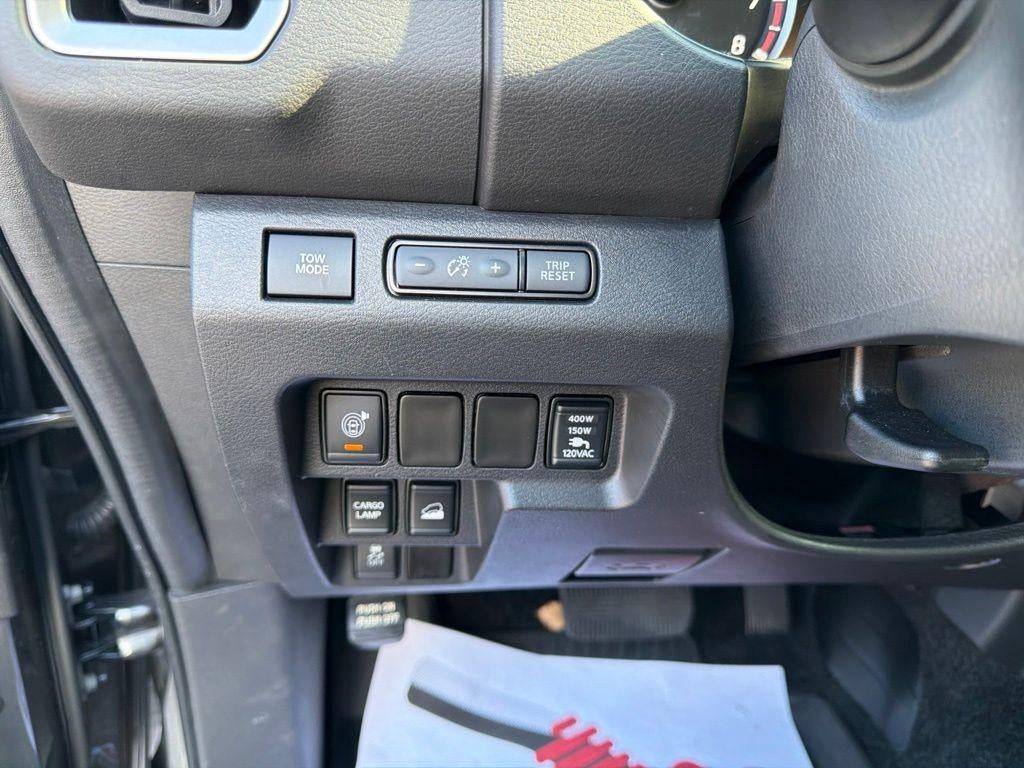2025 Nissan Frontier SV