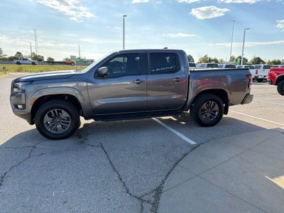 2025 Nissan Frontier SV