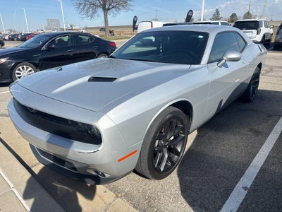 2022 Dodge Challenger SXT