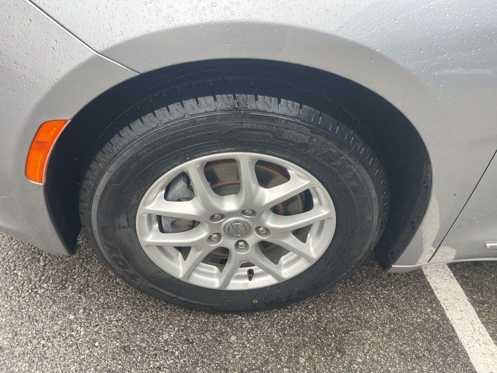 2020 Chrysler Pacifica Touring L