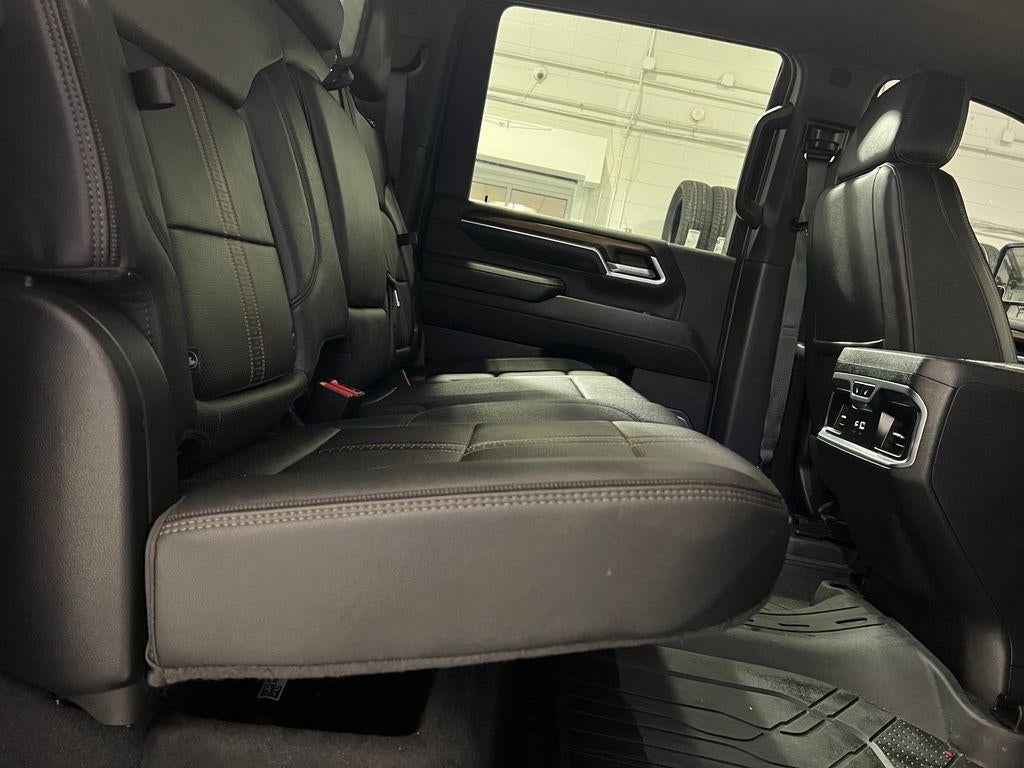 2024 Chevrolet Silverado 3500 HD High Country