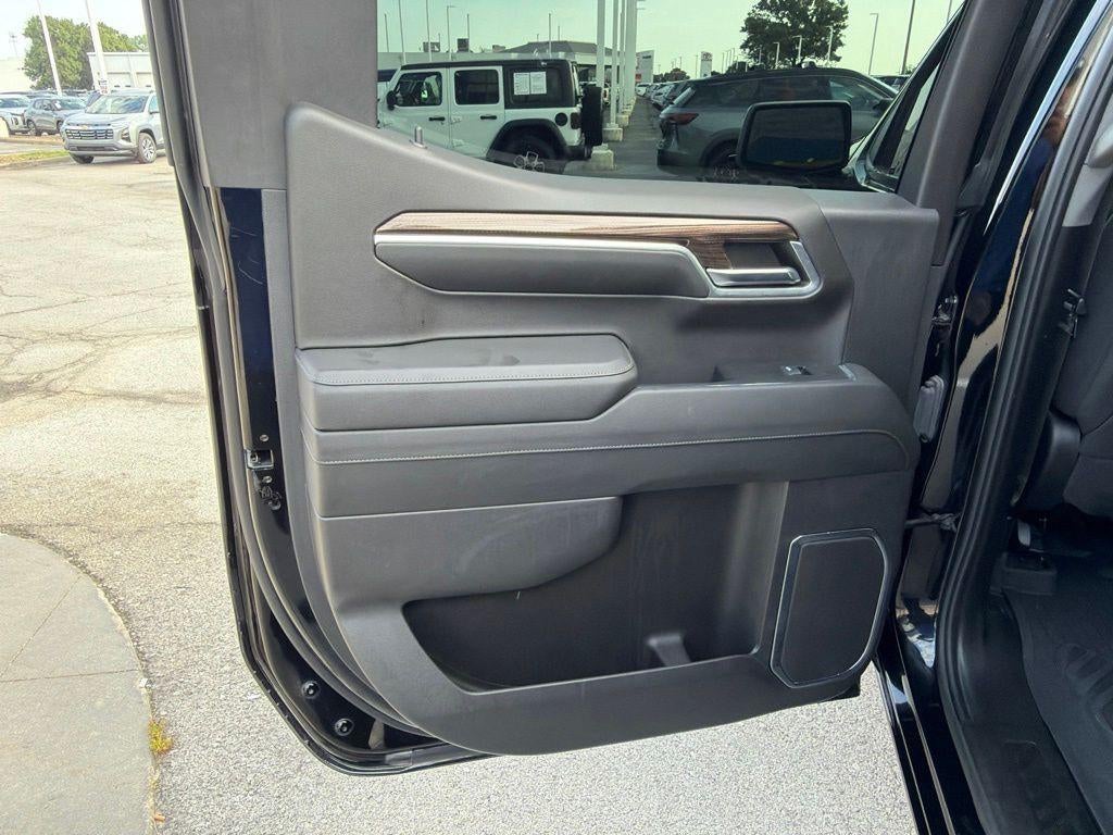 2024 Chevrolet Silverado 1500 LT - Photo 17