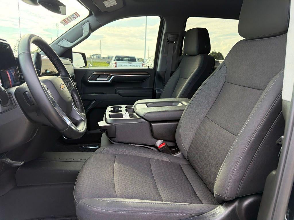 2024 Chevrolet Silverado 1500 LT - Photo 18