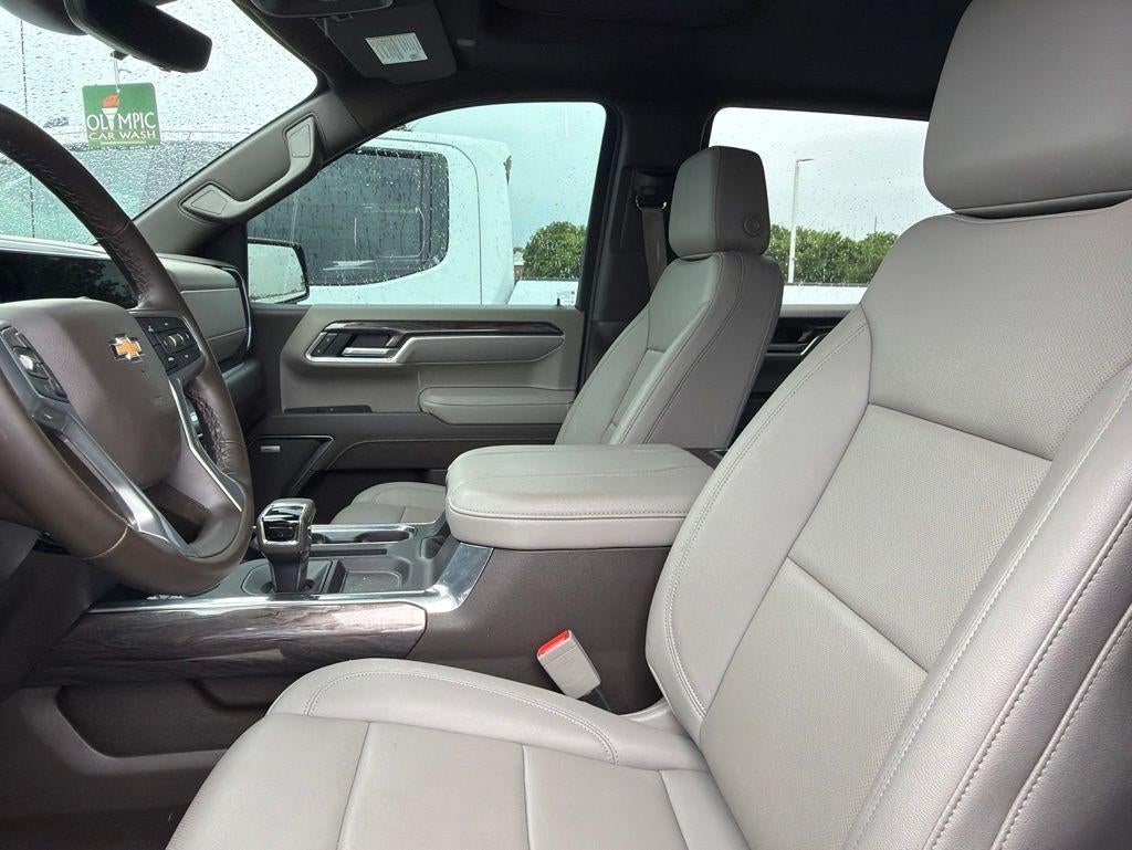2025 Chevrolet Silverado 1500 LTZ