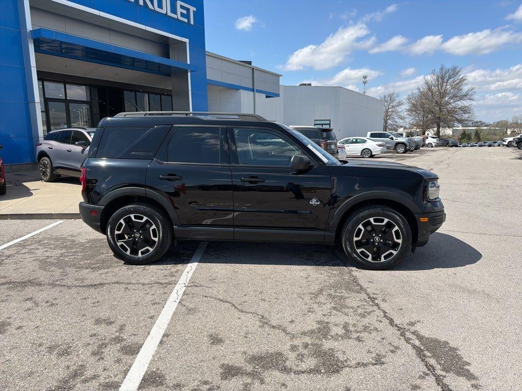 Used 2021 Ford Bronco Sport Outer Banks with VIN 3FMCR9C62MRB32671 for sale in Kansas City