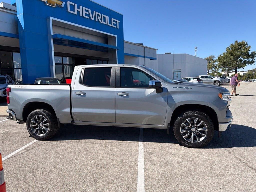 Certified 2024 Chevrolet Silverado 1500 LT with VIN 3GCPDKEK8RG198120 for sale in Kansas City