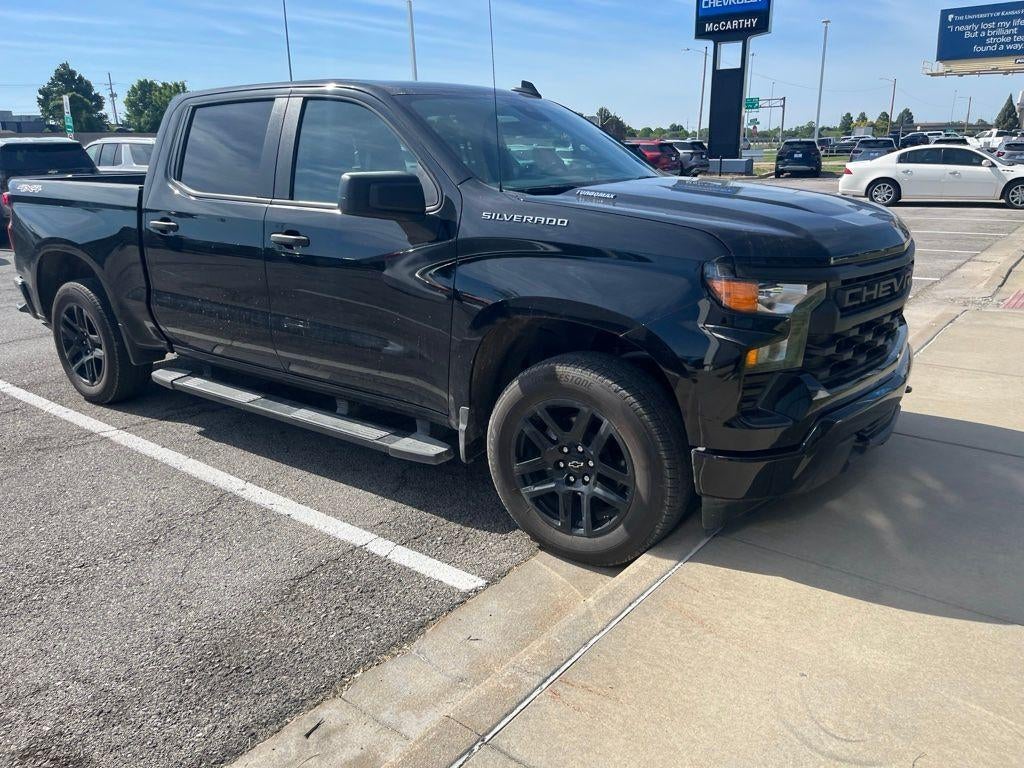 2025 Chevrolet Silverado 1500 Custom