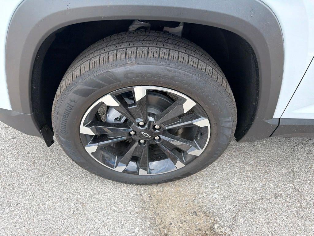 2027 Chevrolet Equinox RS - Photo 9