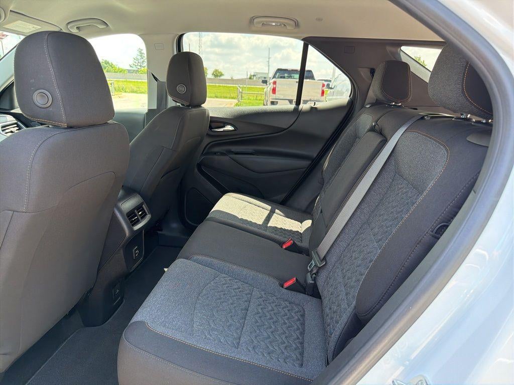 2022 Chevrolet Equinox LT - Photo 14