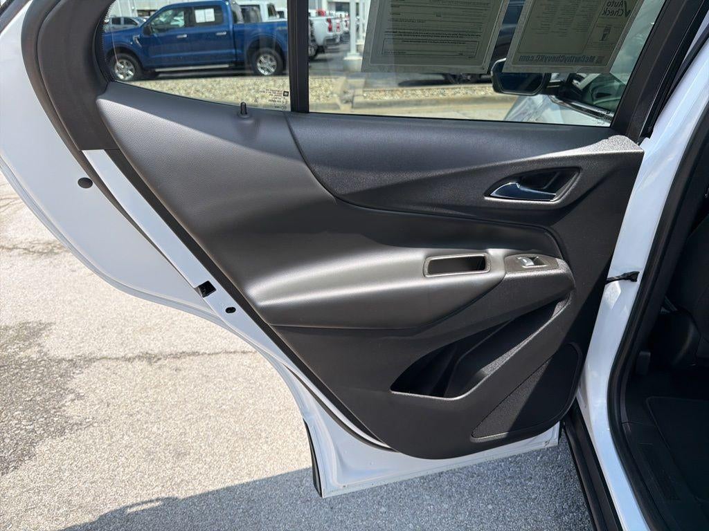 2022 Chevrolet Equinox LT - Photo 18