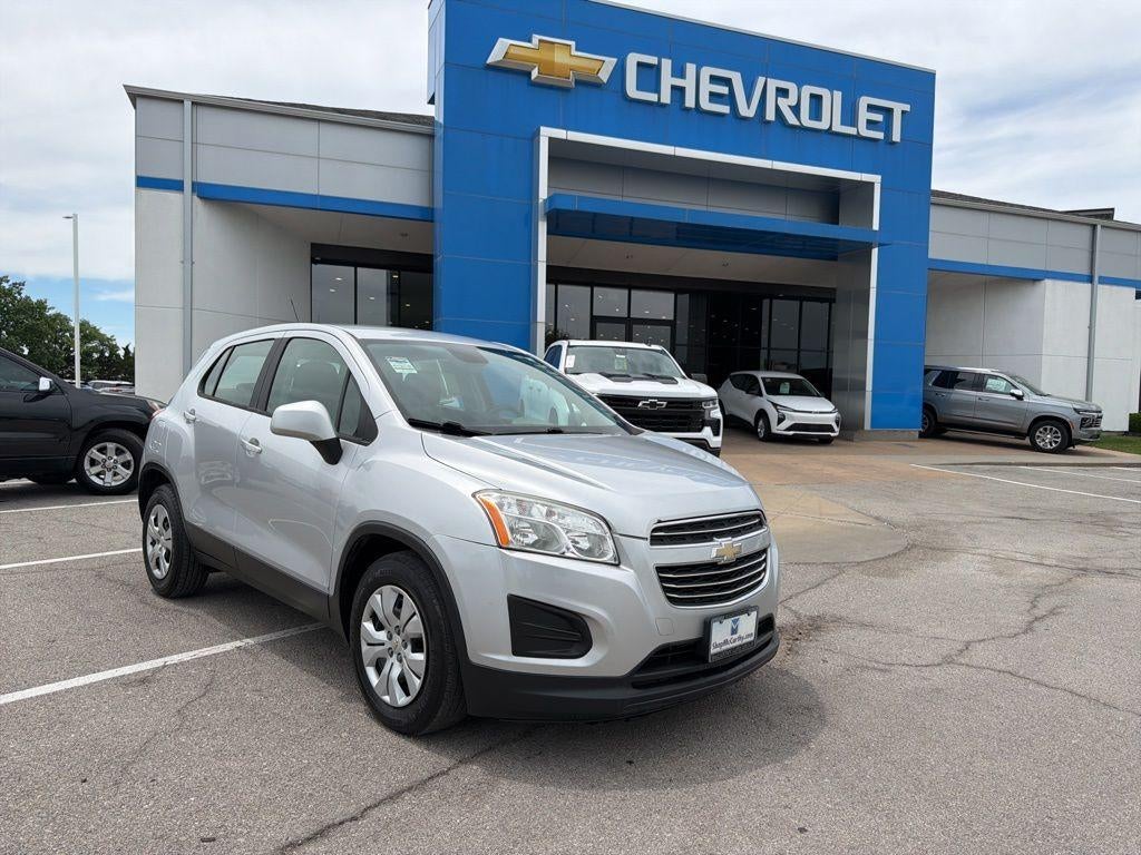 2016 Chevrolet Trax LS's photo