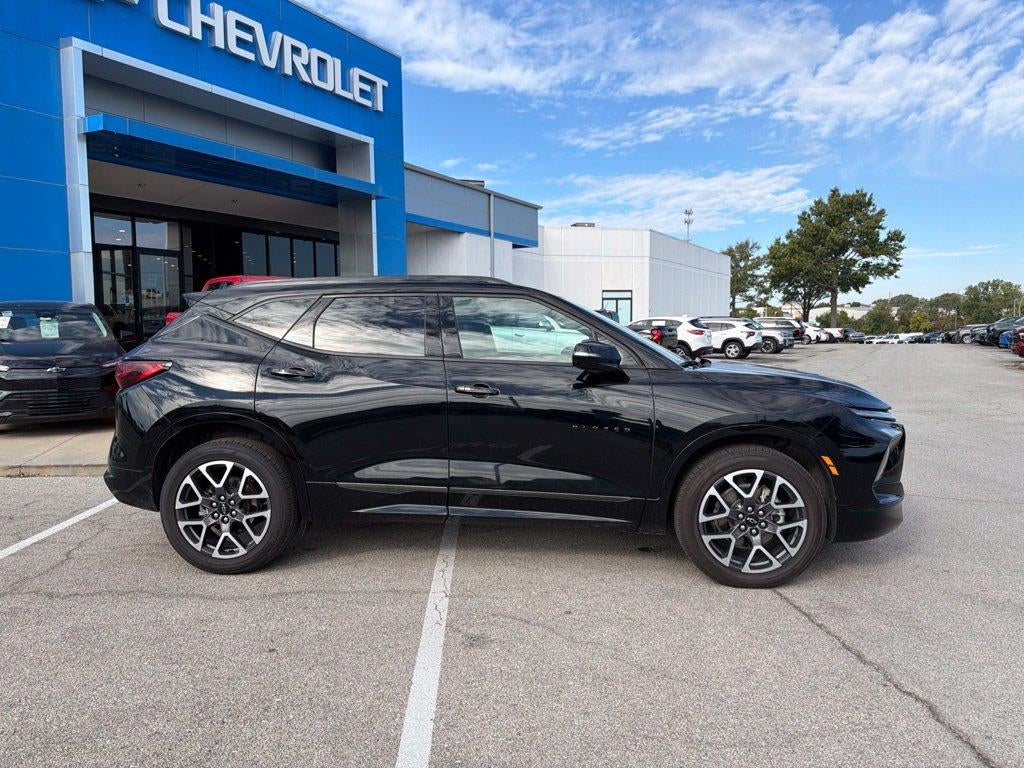 Used 2025 Chevrolet Blazer RS with VIN 3GNKBERSXSS186959 for sale in Kansas City