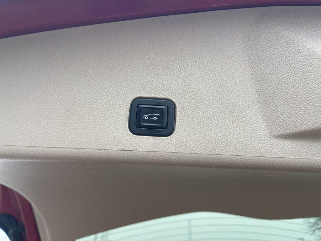 2013 Cadillac SRX Luxury