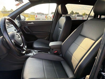 2021 Volkswagen Tiguan 2.0T SE R-Line Black