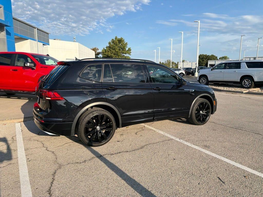 Used 2021 Volkswagen Tiguan SE R-LINE BLACK with VIN 3VV2B7AX9MM153889 for sale in Kansas City