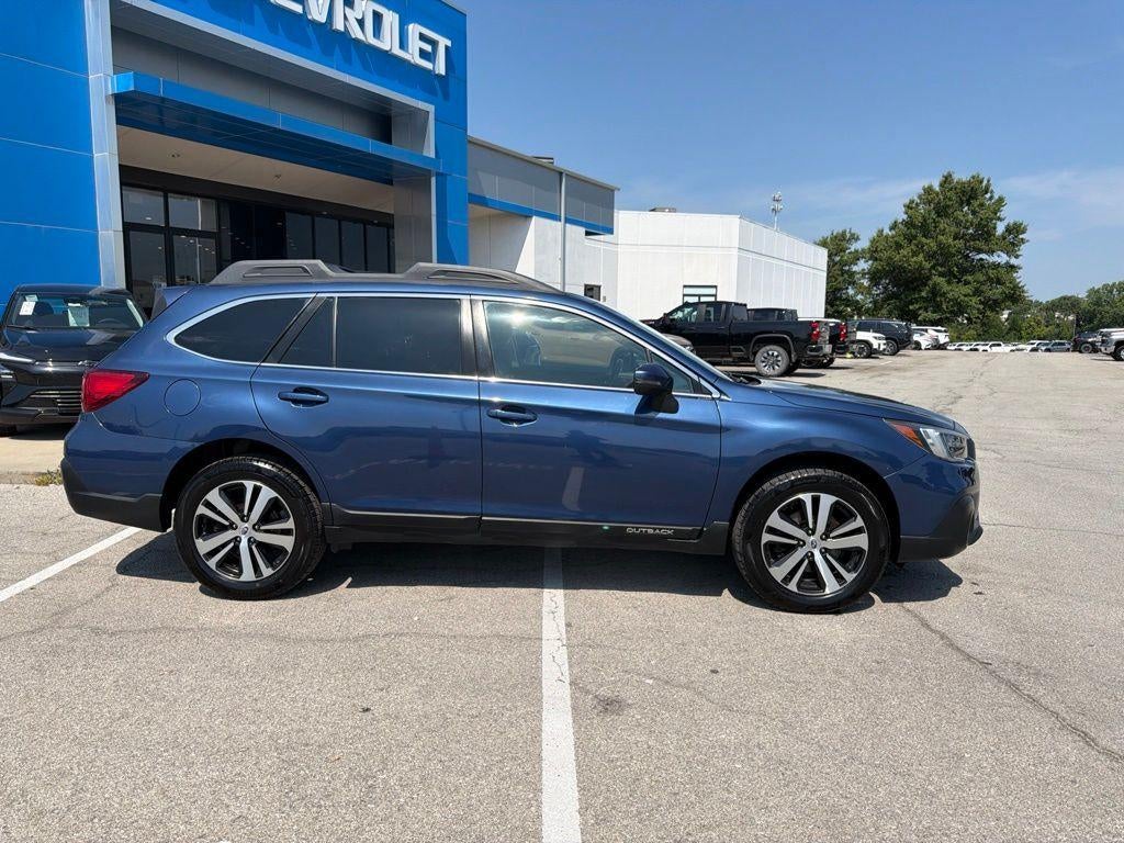 Used 2019 Subaru Outback Limited with VIN 4S4BSANC4K3233422 for sale in Kansas City