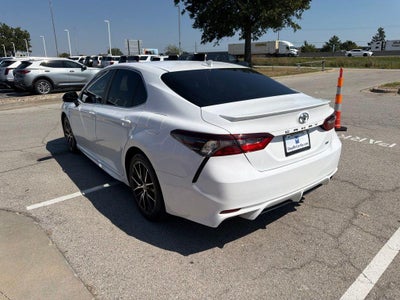 2024 Toyota Camry SE