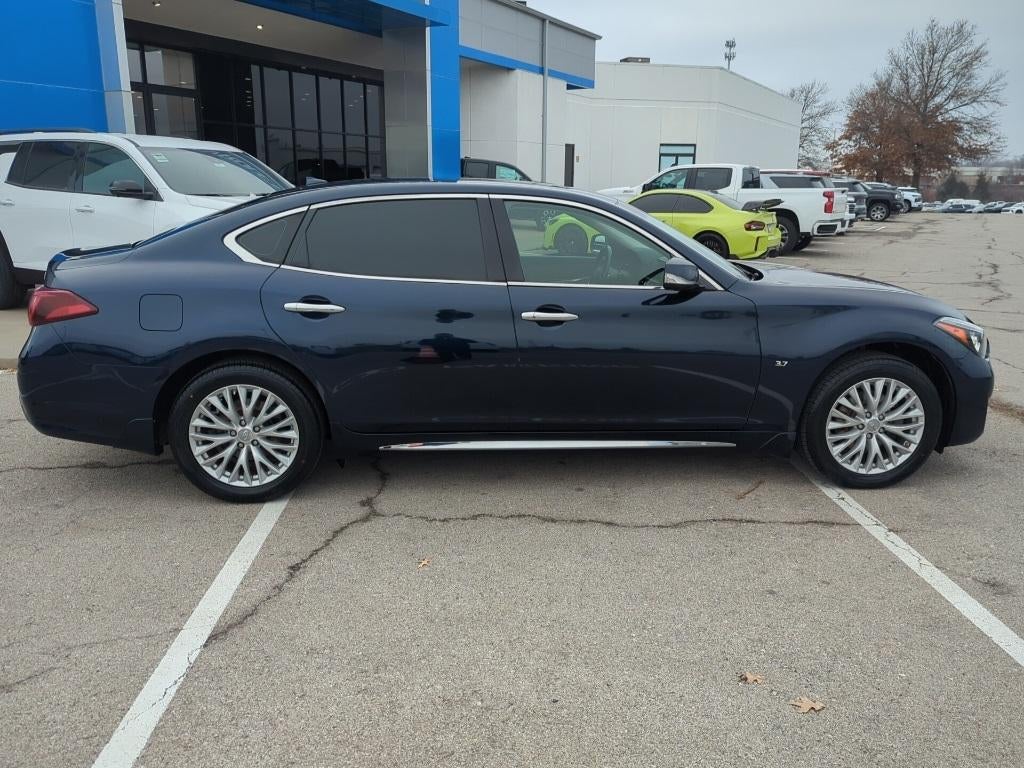 2016 INFINITI Q70L 3.7X